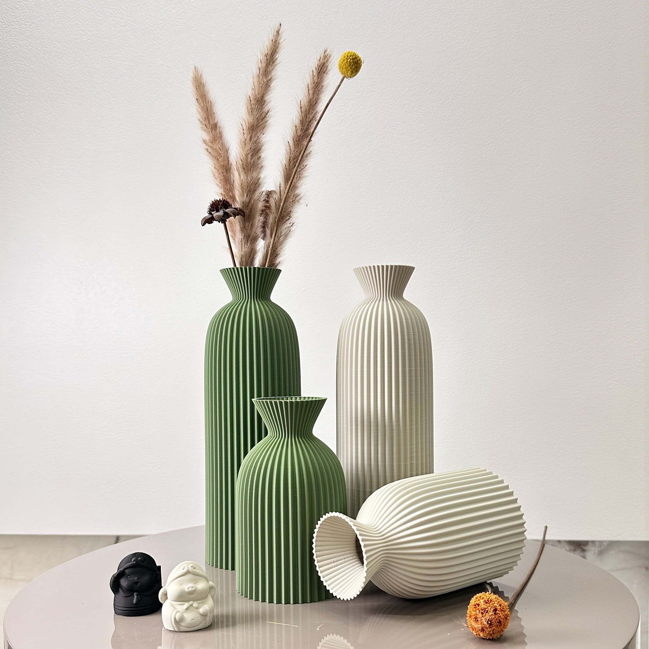 2pcs Set of Wavy Art Vases, Dried Flower Arrangement Vases, Suitable for Home Decoration Ornaments Vases, Entrance Hall Decoration Vases, Office Desktop Vase Ornaments