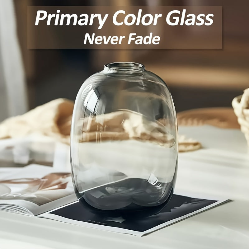 A Glass Vase - a Contemporary And Minimalist Piece for Dining Or Coffee Tables - Serves As a Stylish Home Accent, Perfect for Living Rooms, Offices, Wedding Setups, And Restaurant Decor. It Features a Chic Design And Robust Construction