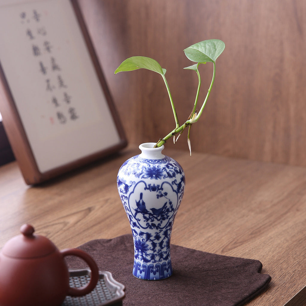 Classic Blue And White Ceramic Vase Set: Perfect for Home Decor And Gift Giving- Mother' S Day, Wedding, Or Any Special Occasion